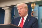 Trump: wkrótce będziemy mogli przywrócić sankcje na rosyjską ropę