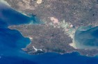 Ukraina: uszkodzono trzy z pięciu promów zaopatrujących Krym