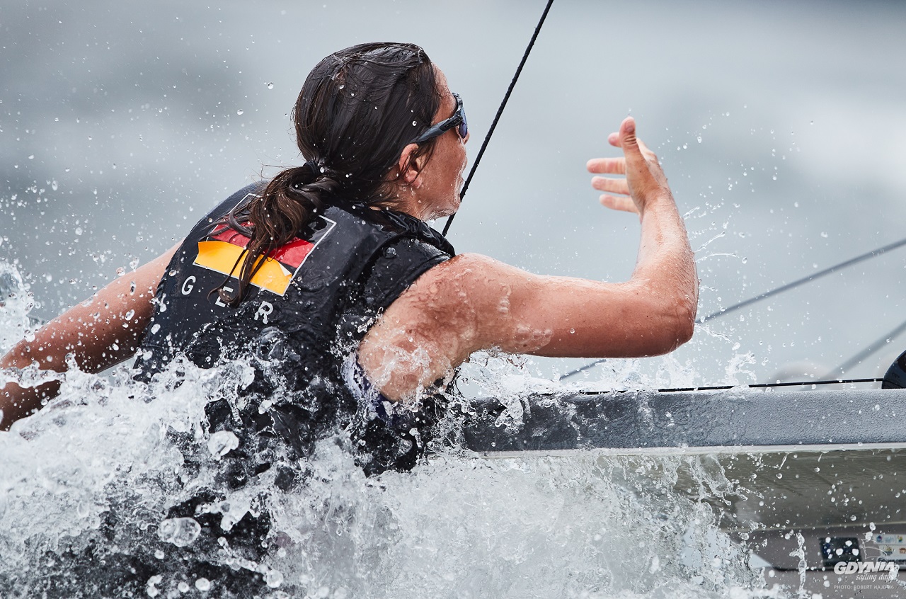 Gdynia Sailing Days. Polscy żeglarze na czele mistrzostw świata juniorów w klasie 49er [ZDJĘCIA]-GospodarkaMorska.pl