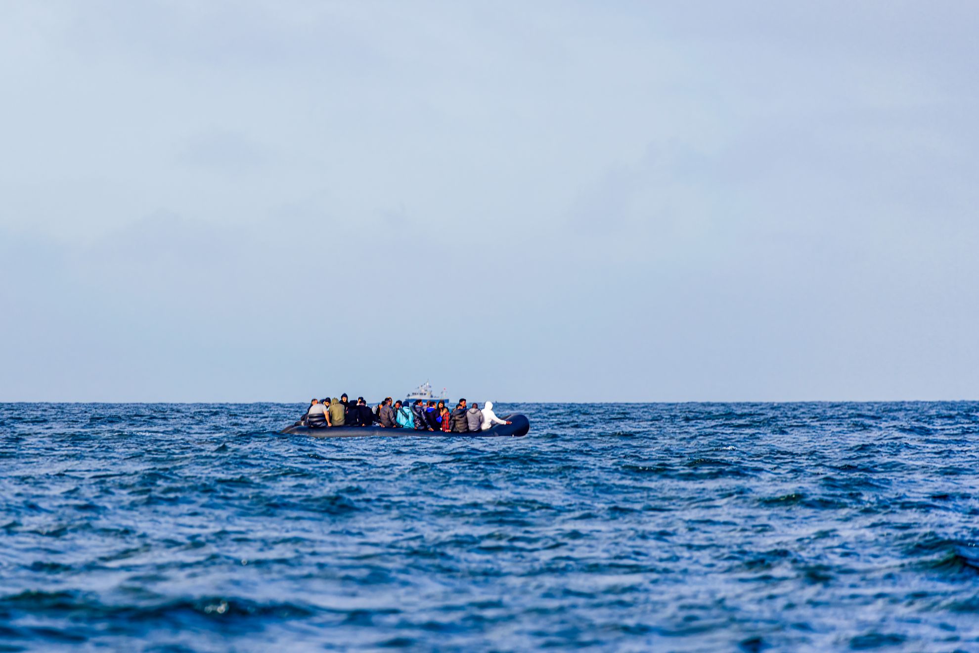 U wybrzeży Krety uratowano ponad 40 migrantów, los trzech nieznany