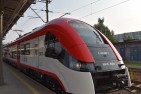 W wakacje Kolejami Wielkopolskimi nad Bałtyk „szybciej niż Pendolino”
