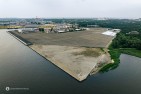 Jeszcze o rozbudowie Świnoujście Offshore Terminalu. 26 hektarów i 500 metrów nabrzeża czeka na zagospodarowanie. Polskie kompetencje w offshore rosną