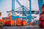 DP World planuje budowę portu i terminalu kontenerowego na wschodzie ZEA, by ominąć Ormuz