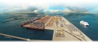 Port Gdynia – zwodowano pierwszą skrzynię dla falochronu Portu Zewnętrznego. Waży 3700 ton