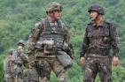 Ćwiczenia z ostrą amunicją w Korei Płd. Piechota morska trenowała przy granicy z Koreą Płn.