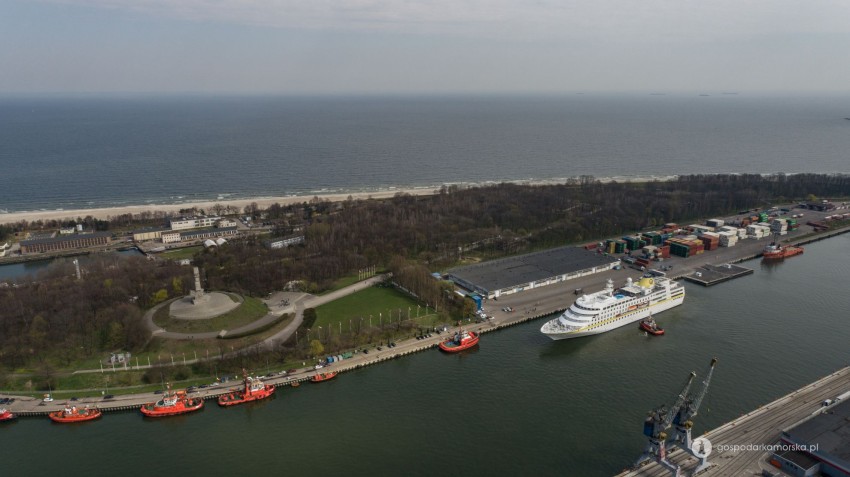 wycieczkowiec, nabrzeże westerplatte