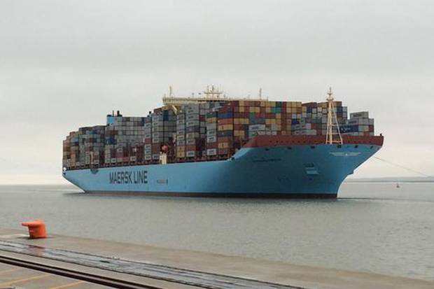 Olbrzym na rzece - Munkebo Maersk największym w historii statkiem na wodach Tamizy - GospodarkaMorska.pl