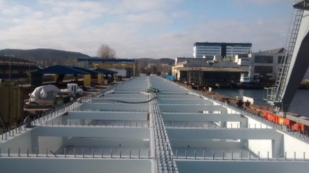 Vistal zbudował konstrukcję mostu na Wyspy Owcze - GospodarkaMorska.pl