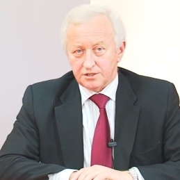 Europoseł chce kolejnego raportu o terminalu gazowym - GospodarkaMorska.pl