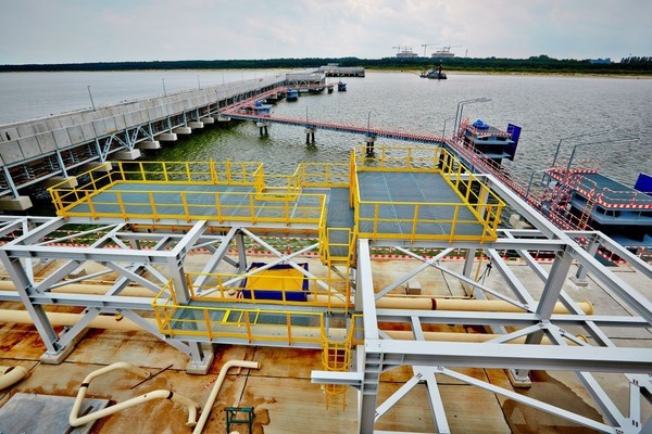 Ekspert: dalsze opóźnienie gazoportu może oznaczać kłopoty - GospodarkaMorska.pl