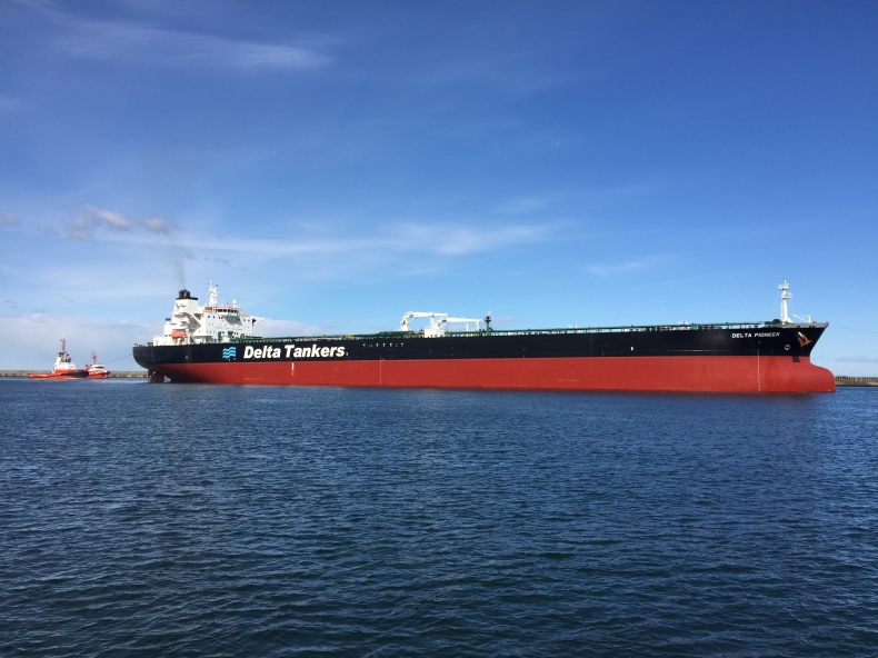 Armatorzy inwestują w super tankowce - GospodarkaMorska.pl