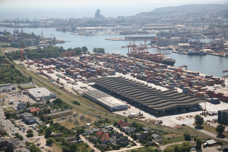 Port Gdynia nadal na fali - 10 procentowy wzrost przeładunków w I kwartale - GospodarkaMorska.pl