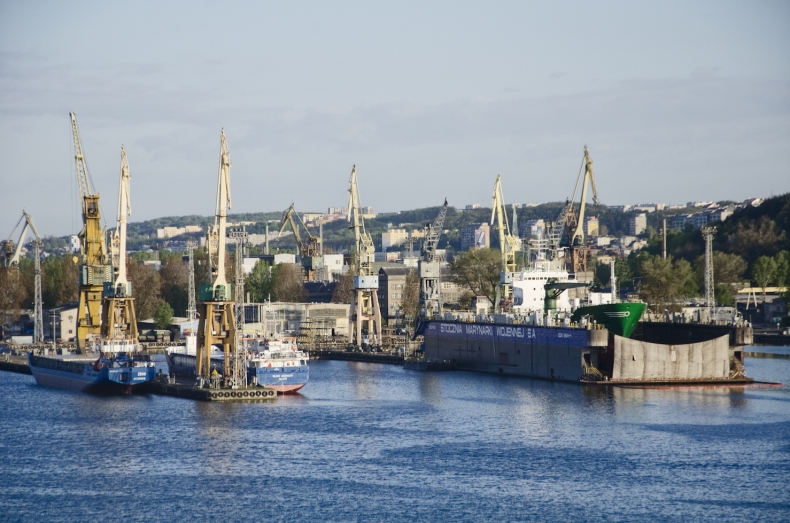Na początku maja ze Stoczni Marynarki Wojennej wychodzą cztery odnowione jednostki - GospodarkaMorska.pl