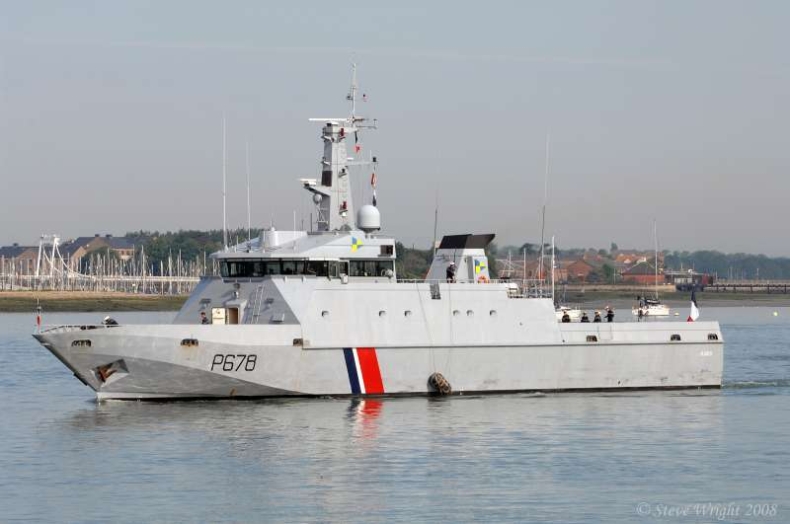 Francuski patrolowiec Pluvier zacumuje w Gdańsku - GospodarkaMorska.pl