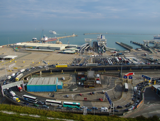 Port w Calais znów zablokowany - GospodarkaMorska.pl