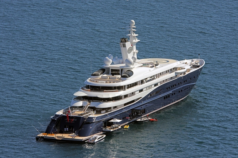 Największe jachty świata: Al Mirqab (13. miejsce) - GospodarkaMorska.pl