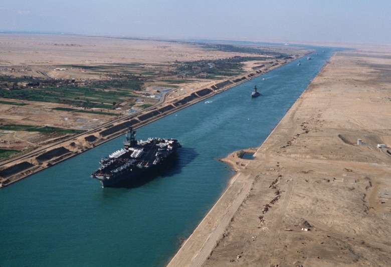 Bractwo Muzułmańskie próbowało wysadzić Kanał Sueski - GospodarkaMorska.pl