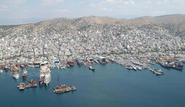 Greccy armatorzy nie mogą kupować paliwa - GospodarkaMorska.pl