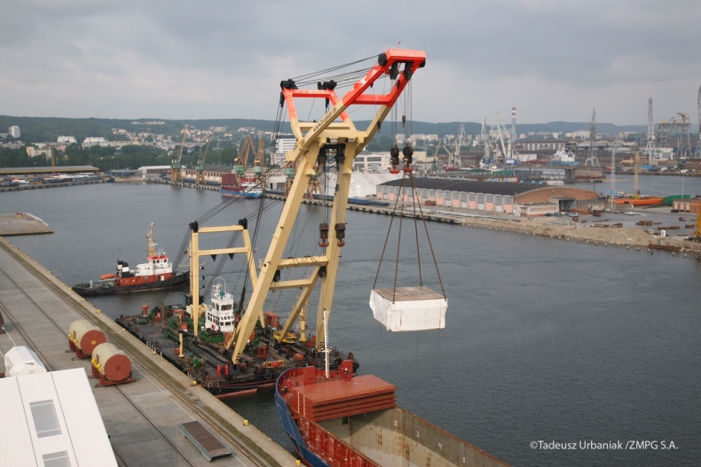 Zbudowane we Wrocławiu generatory trafią z Gdyni do USA i Indii (FOTO) - GospodarkaMorska.pl