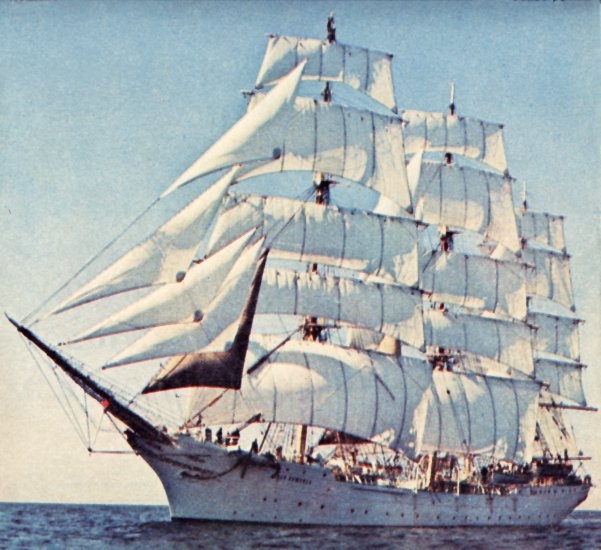 85 lat Daru Pomorza - GospodarkaMorska.pl