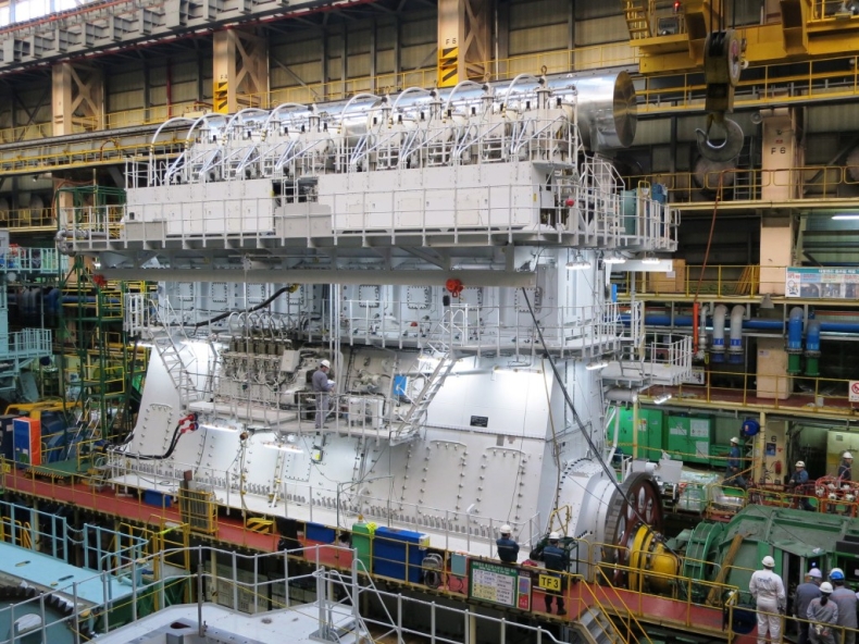 Silnik Wartsili zasili megakontenerowiec CMA CGM - GospodarkaMorska.pl