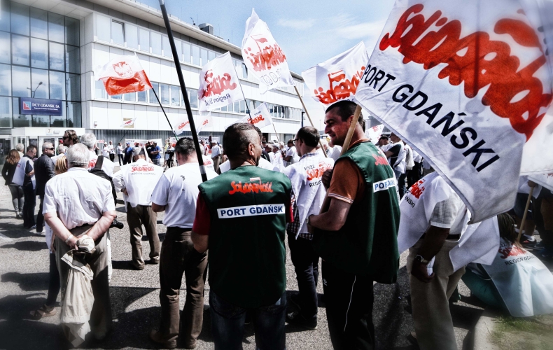 Związkowcy z DCT Gdańsk chcą większych pensji. Nie będzie podwyżek – odpowiada zarząd terminalu - GospodarkaMorska.pl