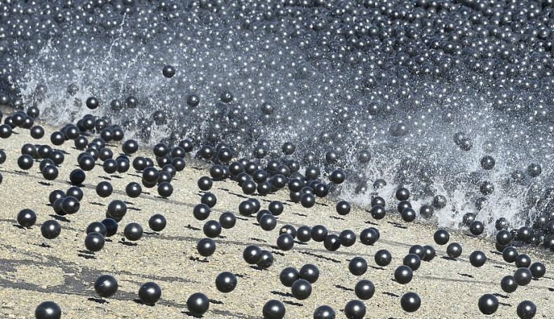 Problem z wysychającymi zbiornikami? Amerykanie mają na to genialny patent! - GospodarkaMorska.pl