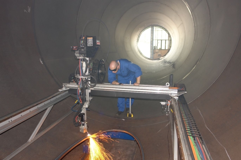 Nowa wycinarka Promotechu dla stoczni i platform wiertniczych - GospodarkaMorska.pl