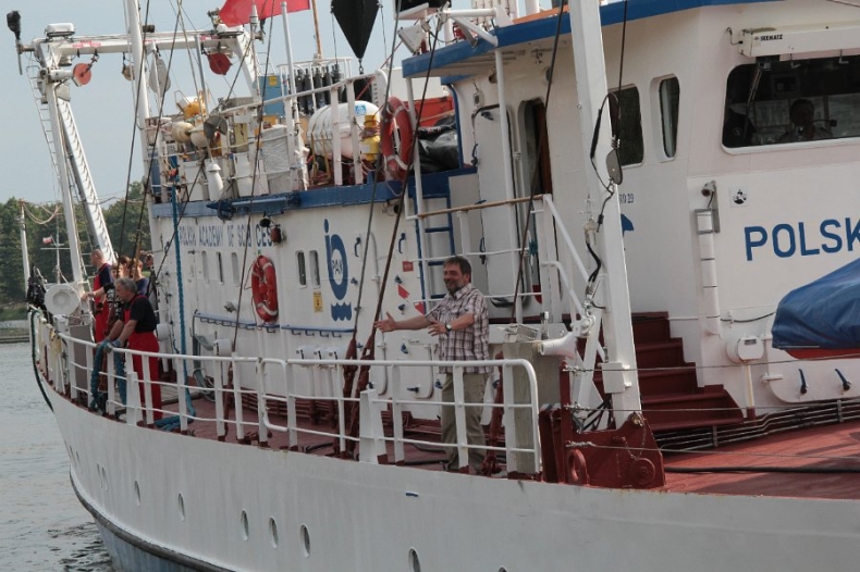 Polscy naukowcy powrócili z wyprawy do Arktyki - GospodarkaMorska.pl