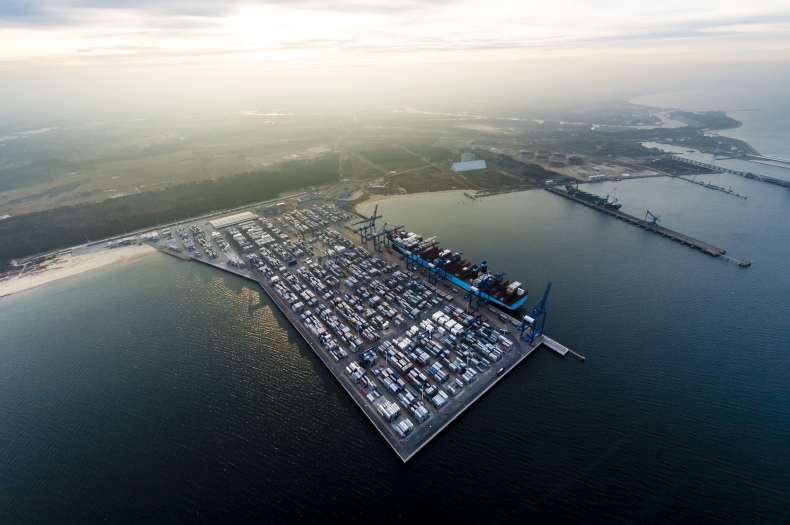 Wiceminister Jerzy Pietrewicz na Pomorzu o rozwiązaniach usprawniających transport morski - GospodarkaMorska.pl