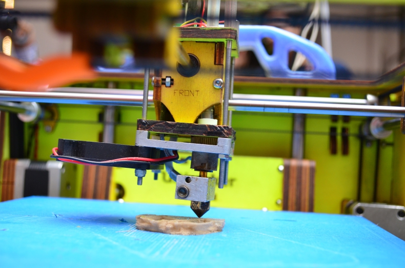 Brytyjczycy chcą używać drukarek 3D do budowy statków - GospodarkaMorska.pl