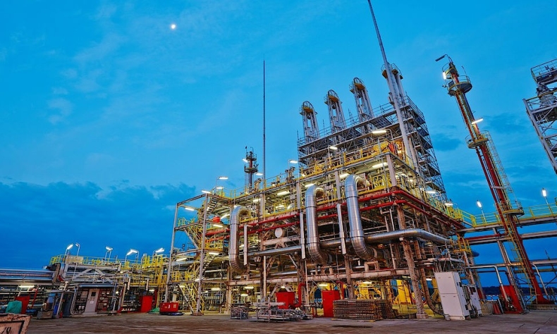 Saipem zapłaci za pierwszą dostawę LNG do Świnoujścia - GospodarkaMorska.pl