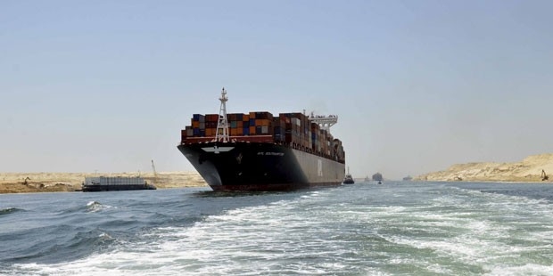 Rekordowy wtorek na Nowym Kanale Sueskim - GospodarkaMorska.pl