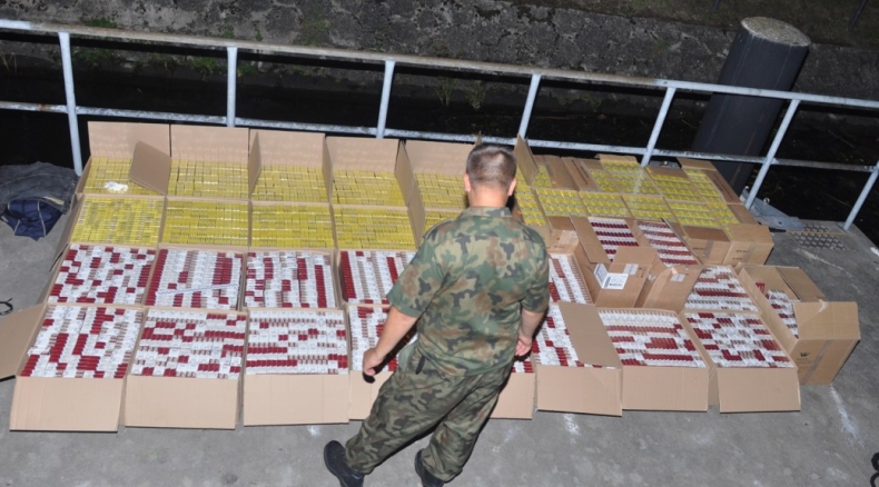 Polscy funkcjonariusze udaremnili przemyt na miliony złotych - GospodarkaMorska.pl