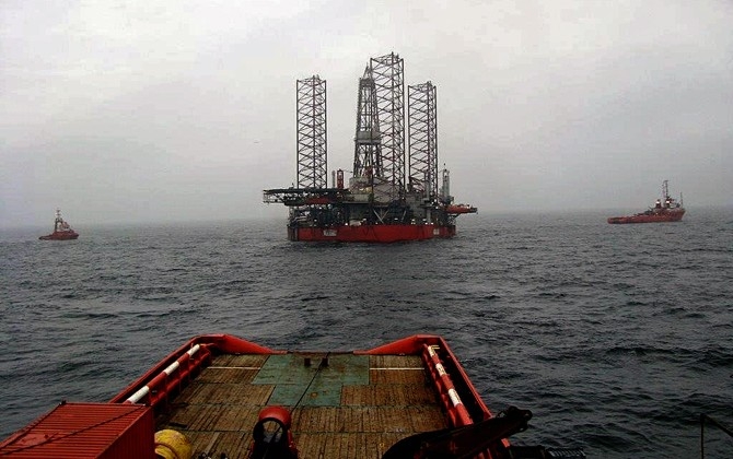 Platforma LOTOS PETROBALTIC stanęła na złożu B8-2 - GospodarkaMorska.pl