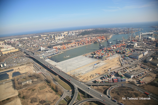 Port w Gdyni ma nowe nabrzeże - GospodarkaMorska.pl