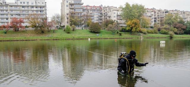 Warszawskie zadanie nurków z Gdyni - GospodarkaMorska.pl