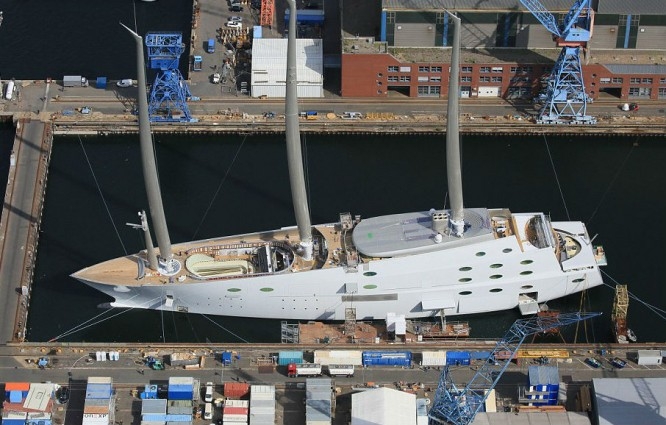 Próby morskie żaglowca-giganta (wideo) - GospodarkaMorska.pl