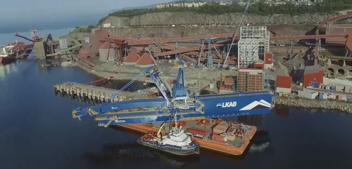 Polski shiploader prezentuje się fantastycznie w Narviku! (wideo) - GospodarkaMorska.pl