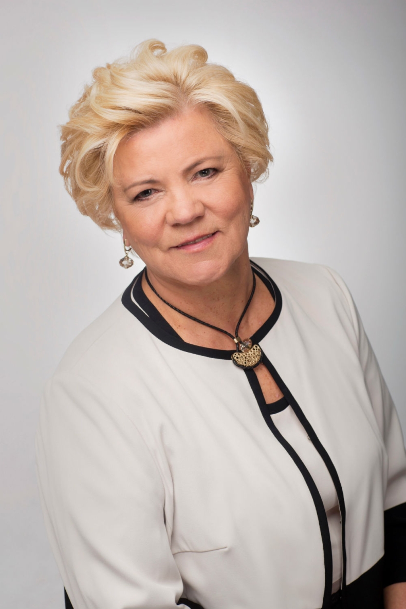 WYBORY 2015: Moja wizja polskiej gospodarki morskiej – odpowiada dr hab. Czesława Christowa (Zjednoczona Lewica) - GospodarkaMorska.pl