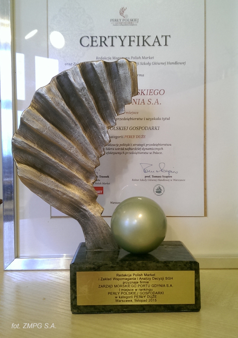 „Perły Polskiej Gospodarki 2015” - 1. miejsce dla zarządu gdyńskiego portu - GospodarkaMorska.pl