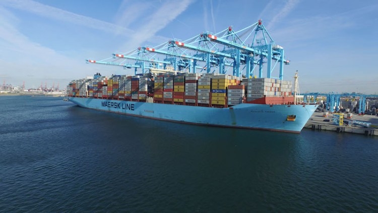 Zobacz, jak pracują pierwsze zdalnie sterowane suwnice - GospodarkaMorska.pl