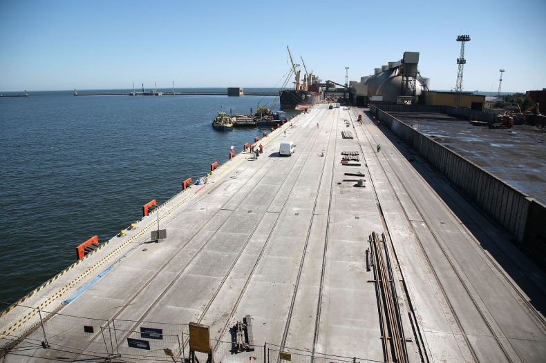 Obfity koniec roku dla gdyńskiego portu - GospodarkaMorska.pl