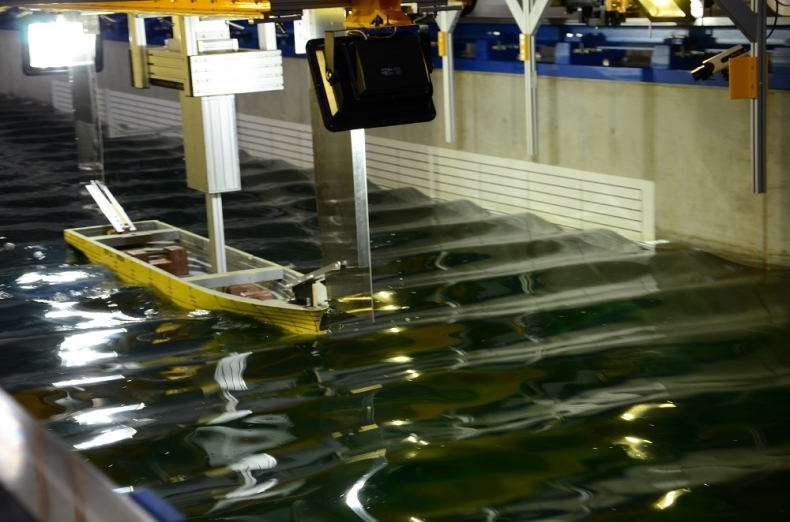 Basen modelowy Politechniki Gdańskiej już otwarty (wideo) - GospodarkaMorska.pl