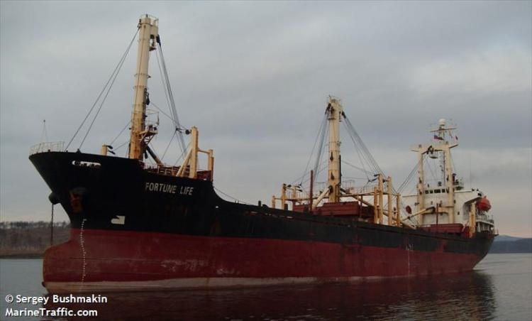 Tragedia u wybrzeży Filipin. 11 zaginionych - GospodarkaMorska.pl