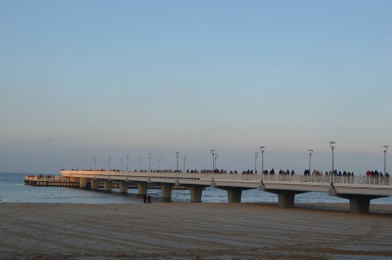 Kołobrzeskie molo w pełni zrewitalizowane - GospodarkaMorska.pl