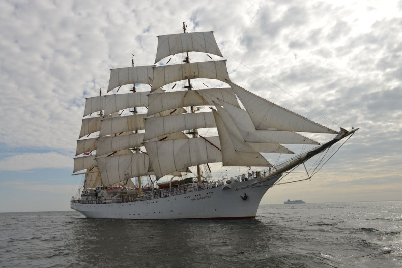 95 lat polskiego szkolnictwa morskiego. Akademia Morska w Gdyni gospodarzem konferencji rektorów polskich uczelni technicznych - GospodarkaMorska.pl