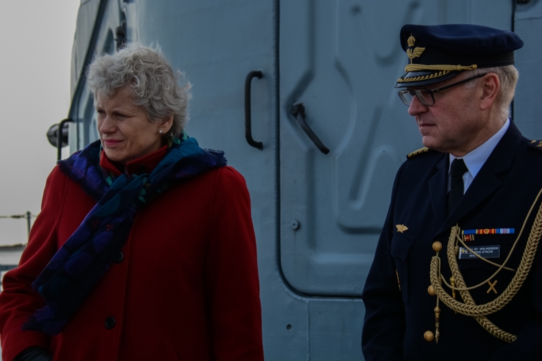 Wizyta ambasadora Szwecji w  3. Flotylli Okrętów - GospodarkaMorska.pl