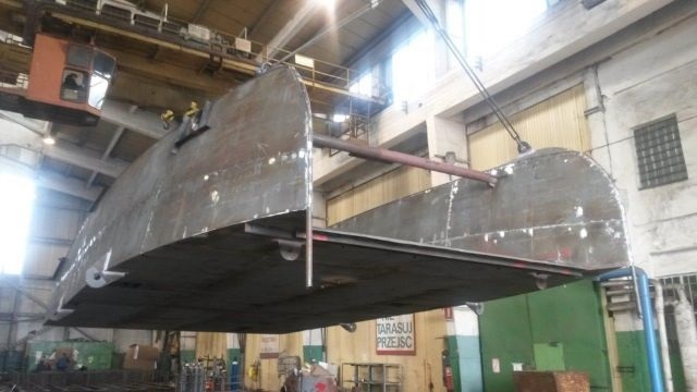 Pierwsza firma wprowadza się do opuszczonego biurowca upadłej Stoczni Szczecińskiej - GospodarkaMorska.pl