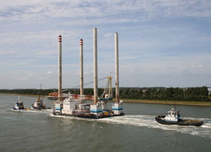 Wypadek platformy u wybrzeży Danii - GospodarkaMorska.pl